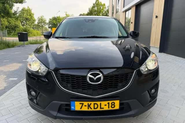Mazda CX-5 (2013) thumbnail 3