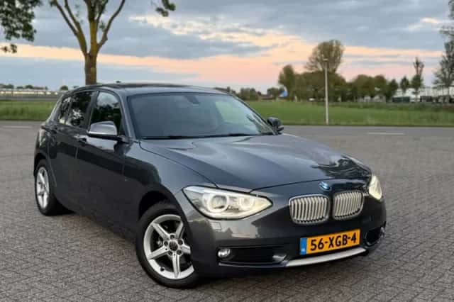 BMW 1-Serie (2012) thumbnail 1