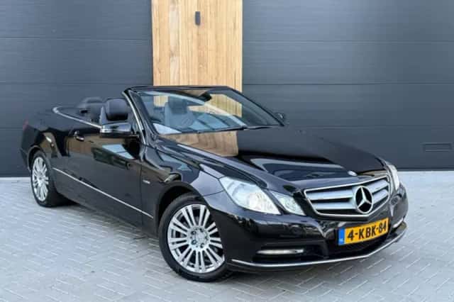 Mercedes-Benz E-Klasse (2012) thumbnail 1