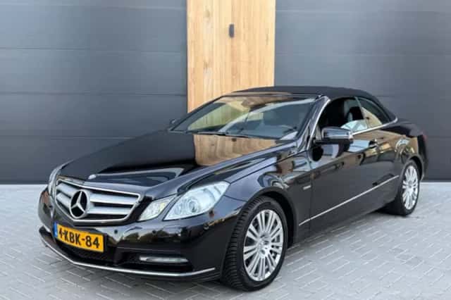 Mercedes-Benz E-Klasse (2012) thumbnail 5