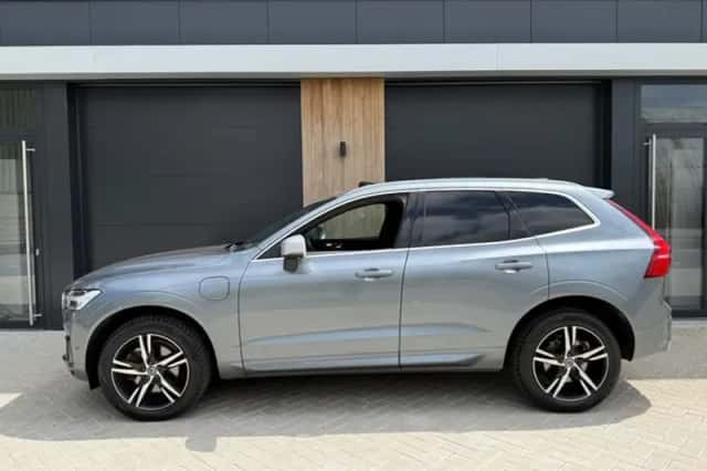 Volvo XC60 (2018) thumbnail 5