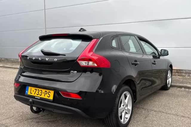 Volvo V40 (2017) thumbnail 6
