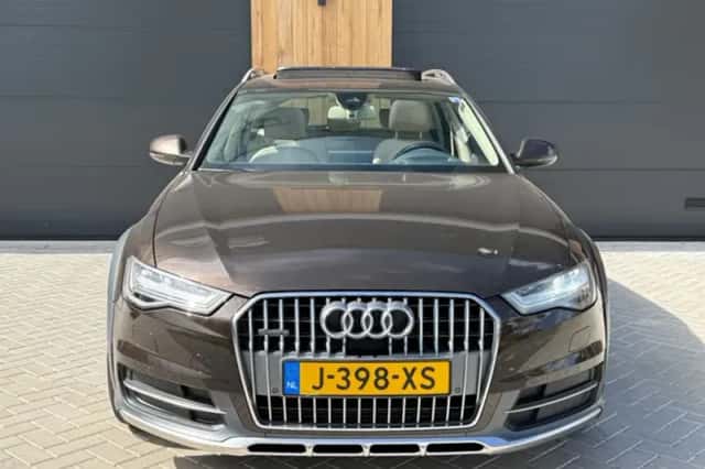 Audi A6 Allroad (2016) thumbnail 2