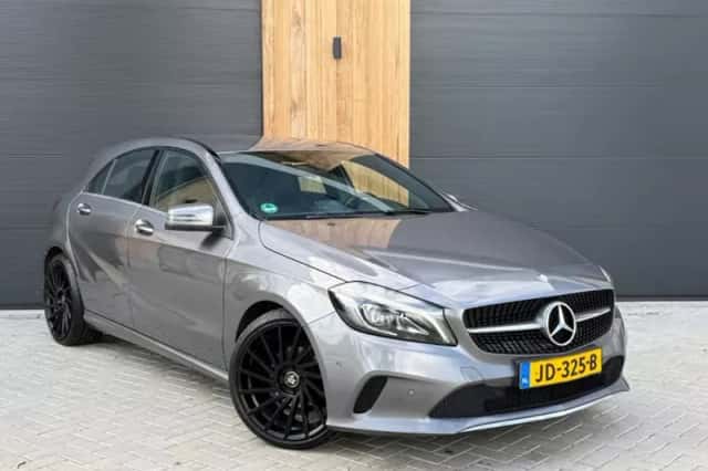 Mercedes-Benz A-Klasse (2016) thumbnail 1