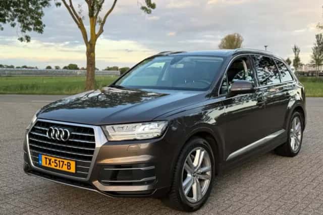Audi Q7 (2016) thumbnail 5