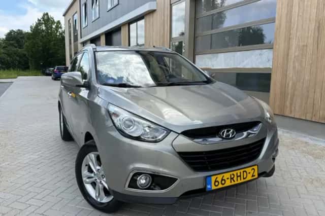 Hyundai ix35 (2011) thumbnail 1