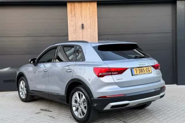 Audi Q3 (2022) thumbnail 6