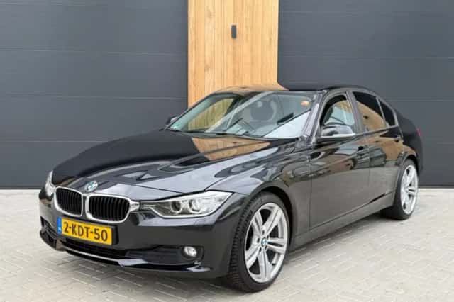 BMW 3-Serie (2013) thumbnail 3