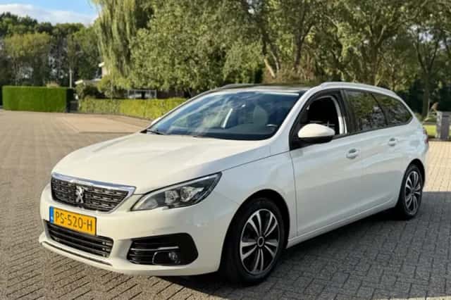Peugeot 308 (2017) thumbnail 4