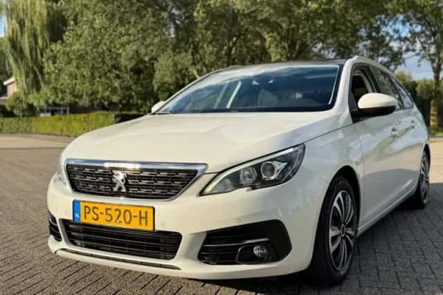 Peugeot 308 (2017) thumbnail 5