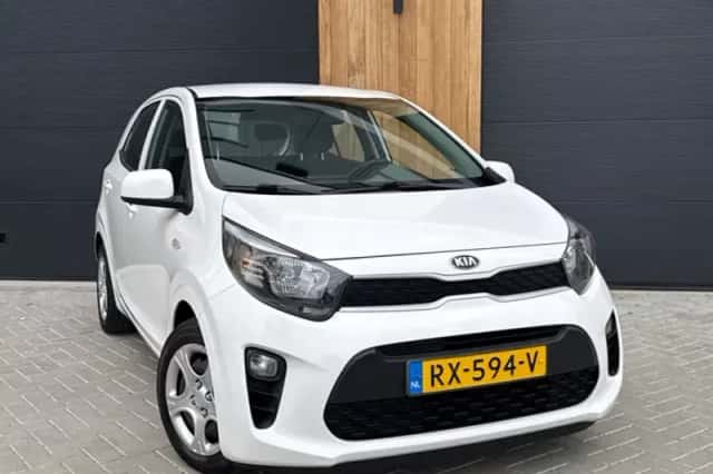 Kia Picanto (2018) thumbnail 2