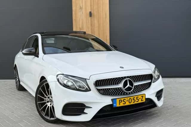 Mercedes-Benz E-Klasse (2017) thumbnail 2