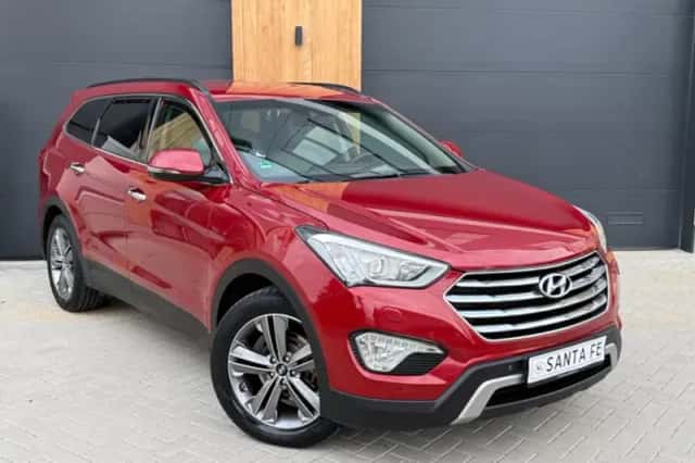 Hyundai Santa Fe (2015) thumbnail 1
