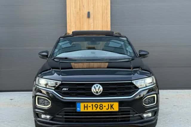 Volkswagen T-Roc (2019) thumbnail 4