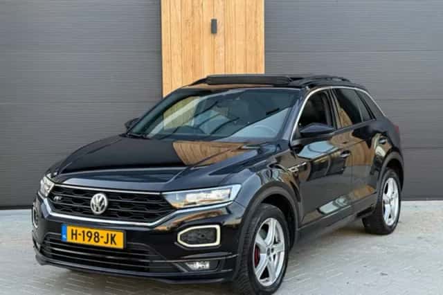 Volkswagen T-Roc (2019) thumbnail 5