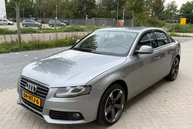 Audi A4 (2009) thumbnail 4