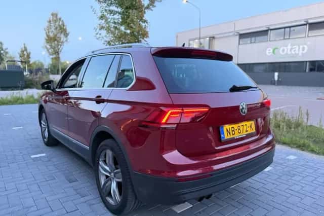 Volkswagen Tiguan (2017) thumbnail 6