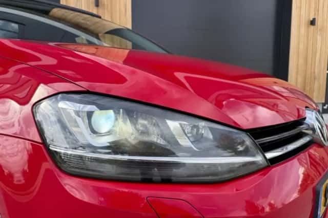 Volkswagen Golf (2015) thumbnail 3