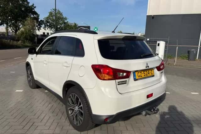Mitsubishi ASX (2015) thumbnail 5