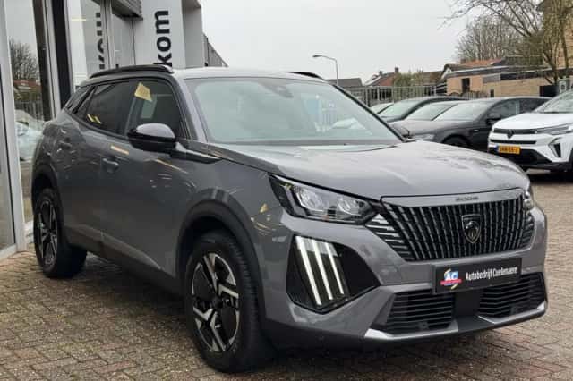 Peugeot 2008 (2025) thumbnail 2