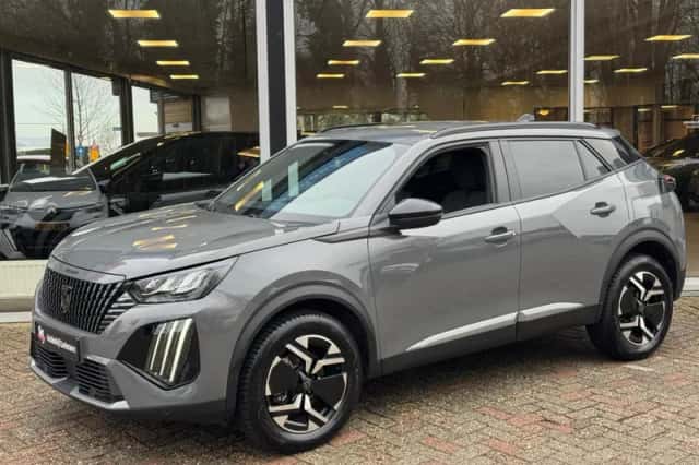 Peugeot 2008 (2025) thumbnail 3