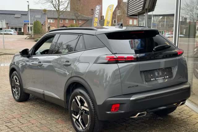 Peugeot 2008 (2025) thumbnail 5