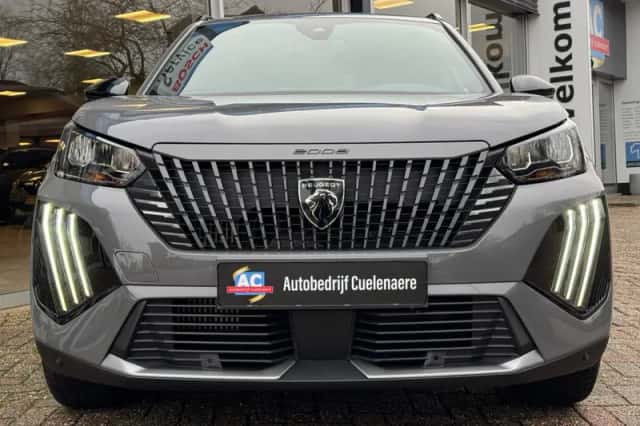 Peugeot 2008 (2025) thumbnail 6
