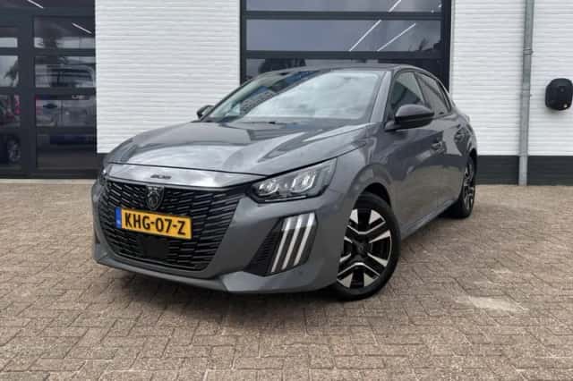 Peugeot 208 (2025) thumbnail 1