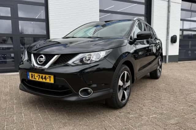 Nissan Qashqai (2017) thumbnail 2