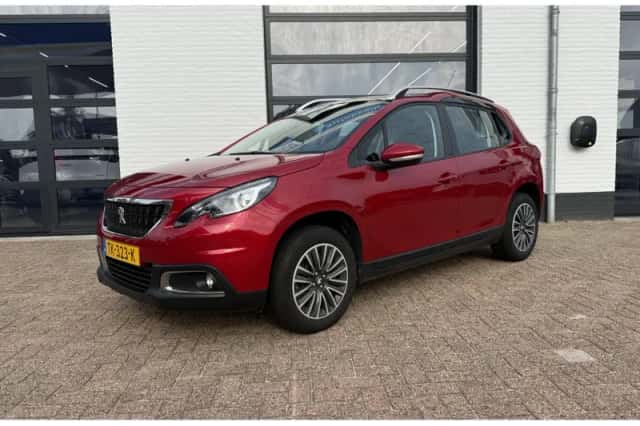 Peugeot 2008 (2018) thumbnail 1
