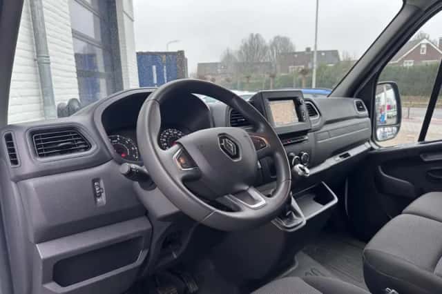 Renault Master (2021) thumbnail 2