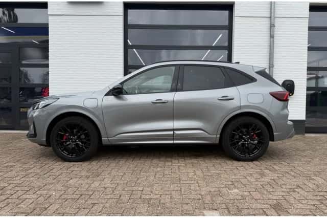 Ford Kuga (2026) thumbnail 3