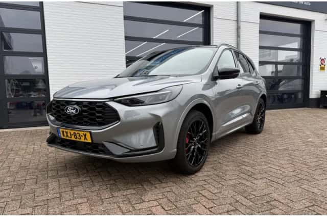 Ford Kuga (2026) thumbnail 5