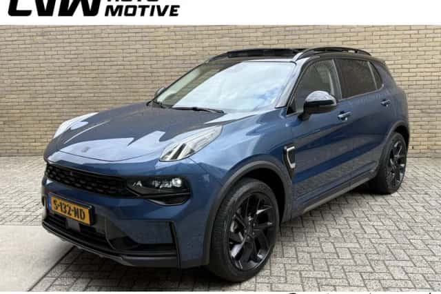 Lynk & Co 01 (2023) thumbnail 1