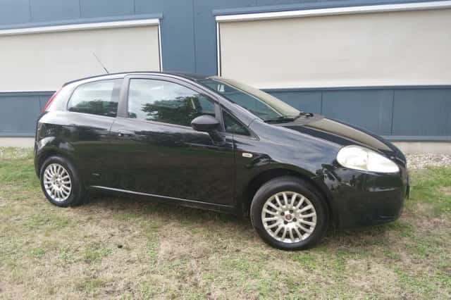 Fiat Grande Punto (2008) thumbnail 5