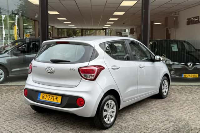 Hyundai i10 (2018) thumbnail 6