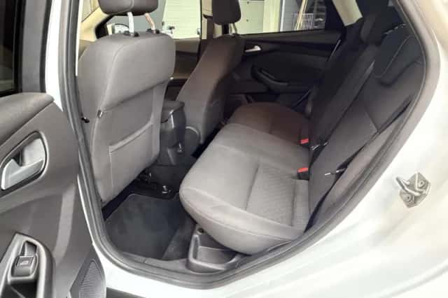 Ford Focus (2013) thumbnail 6