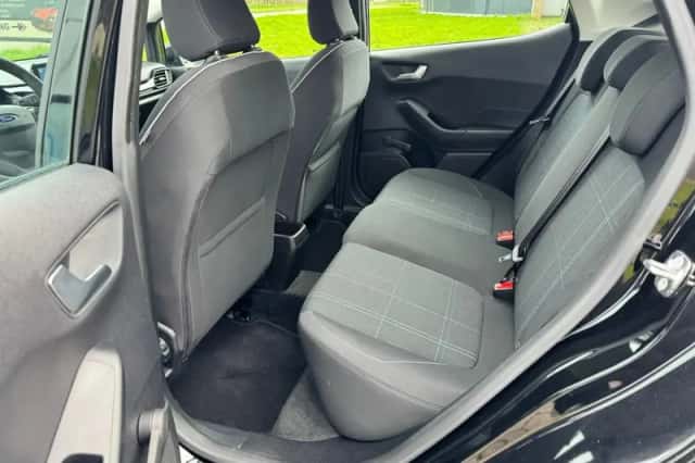 Ford Fiesta (2018) thumbnail 6