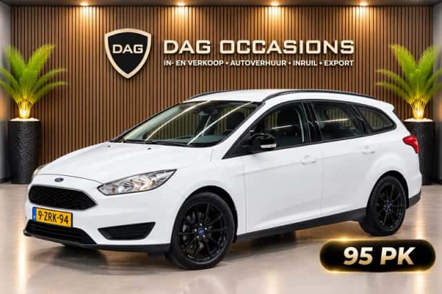 Ford Focus (2015) thumbnail 1