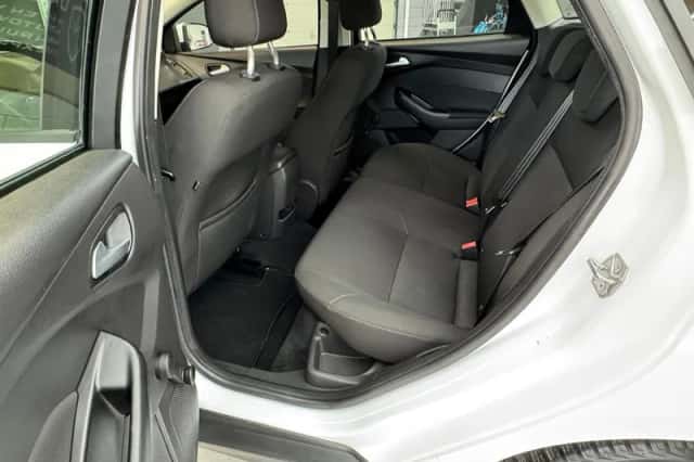 Ford Focus (2015) thumbnail 6