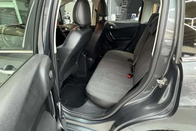 Citroën C3 (2015) thumbnail 6