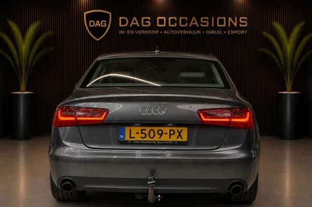 Audi A6 (2012) thumbnail 3