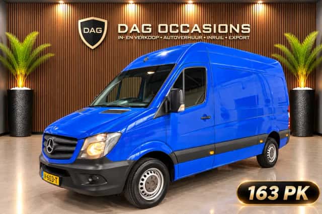 Mercedes-Benz Sprinter (2017) thumbnail 1