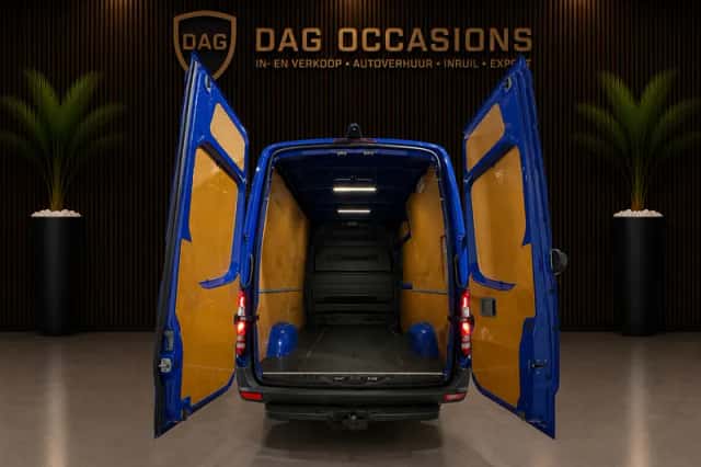 Mercedes-Benz Sprinter (2017) thumbnail 4