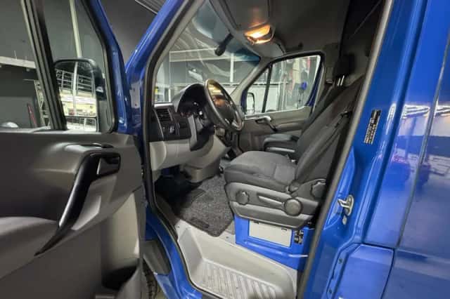 Mercedes-Benz Sprinter (2017) thumbnail 5