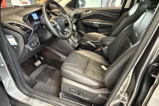 Ford Kuga (2013) thumbnail 5