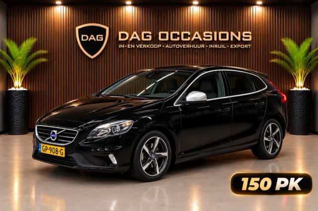 Volvo V40 (2015) thumbnail 1