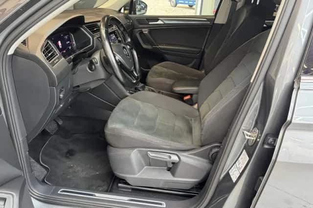 Volkswagen Tiguan (2019) thumbnail 5