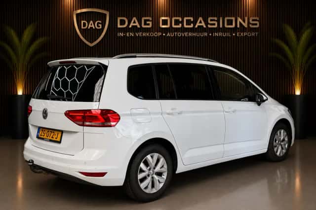 Volkswagen Touran (2019) thumbnail 4