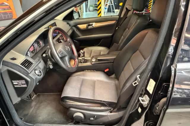 Mercedes-Benz C-Klasse (2009) thumbnail 5